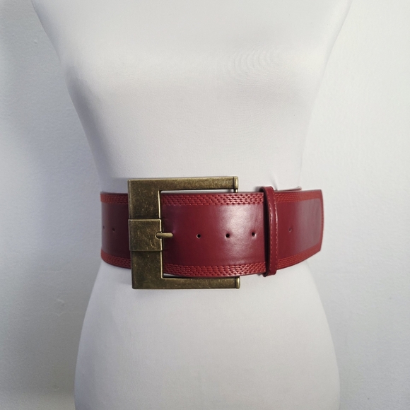 Wide Red Belt With Brass Buckle - Picture 2 of 8